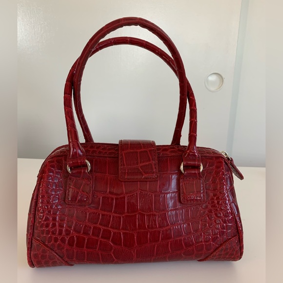 Red Faux Croc Handbag - Picture 3 of 5